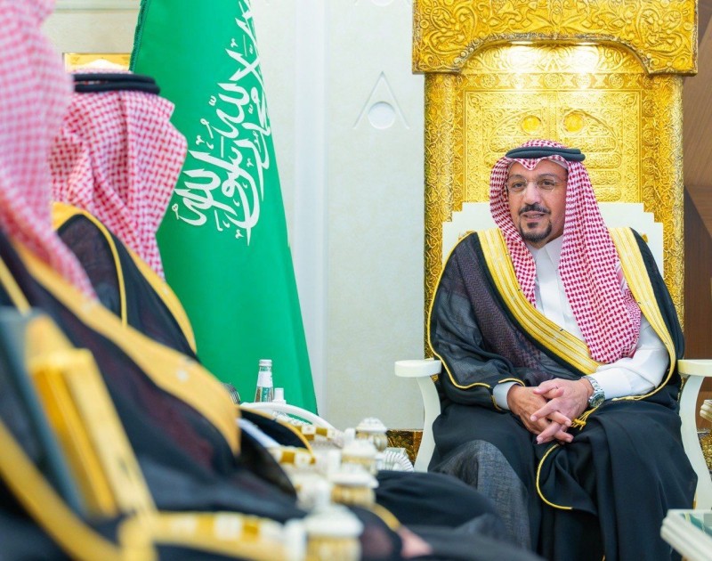 أمير القصيم يستقبل نائب الرئيس التنفيذي للمدن الصناعية