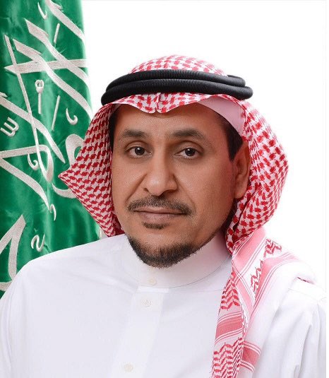 رئيس الهيئة الملكية يتفقد ميناء الملك فهد الصناعي بينبع