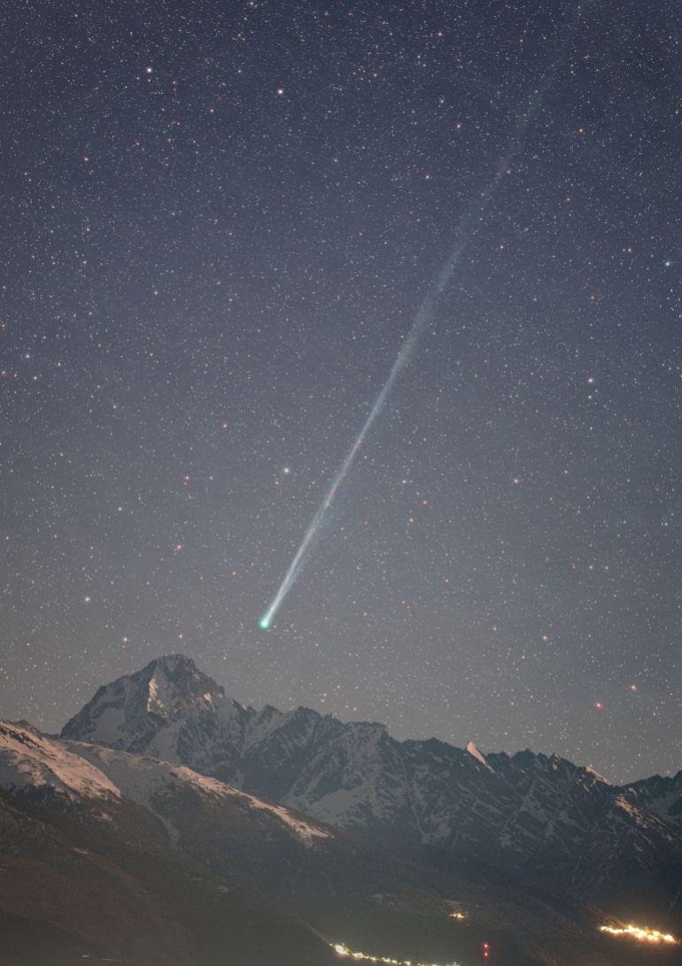 ظهور مذنب "بان ستارز" يزيّن سماء الفجر غدًا