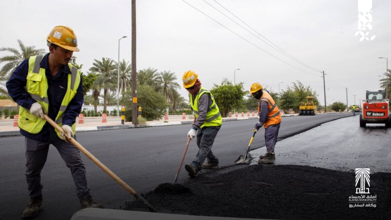 ضمن جهود رفع كفاءة الطرق وتحسين جودة الحياة