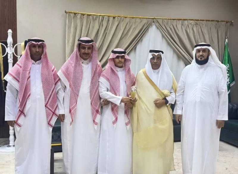 تفوق طلابي في تربة يترجم بتكريم رسمي لبسام البقمي