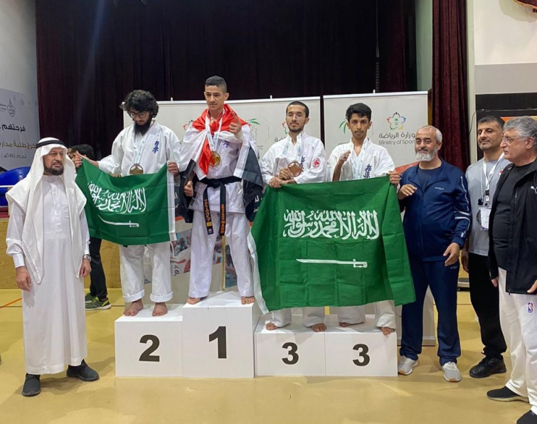 اللاعب ثامر عسيري يحقق المركز الثالث في بطولة الخليج والعراق في لعبة الكيوكشن