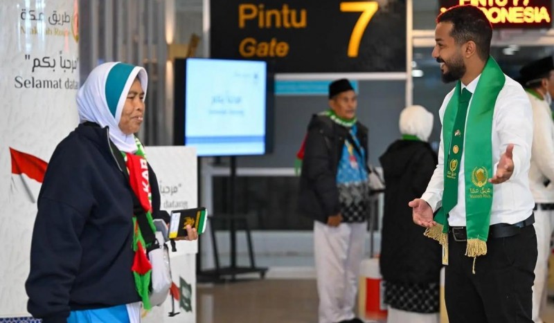 رحلة ضيوف الرحمن تنطلق من سولو إلى المدينة