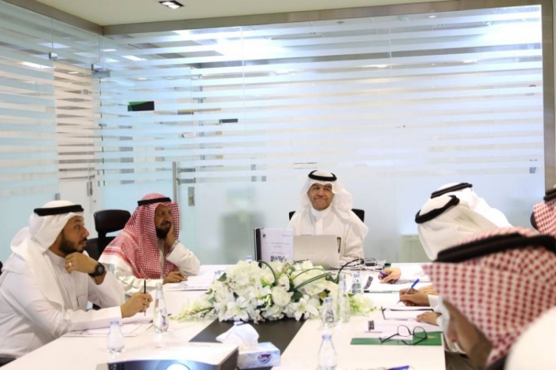 المدينة المنورة تناقش جائزة الموظف المتميز 2026