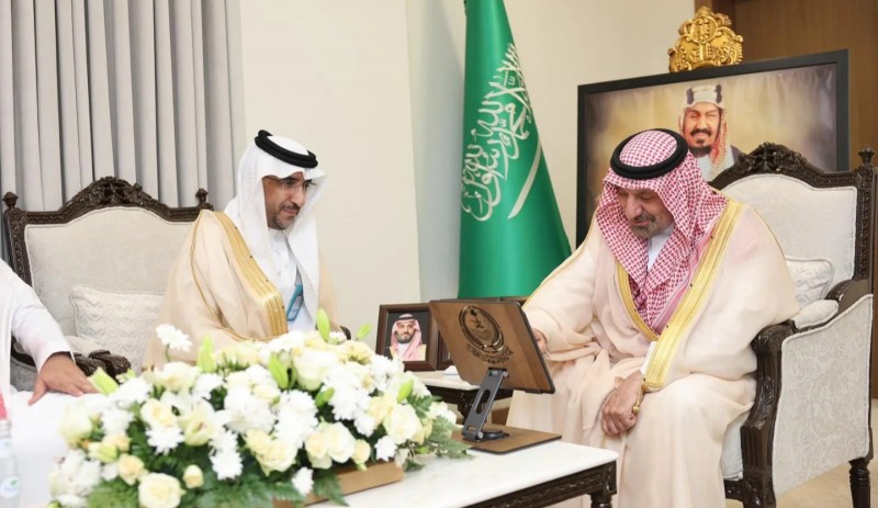 أمير نجران يدشّن أسبوع التحصين 2026م