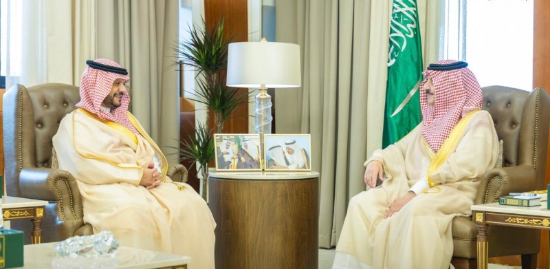 أمير الشرقية يستقبل مساعد وزير الموارد البشرية والتنمية الاجتماعية