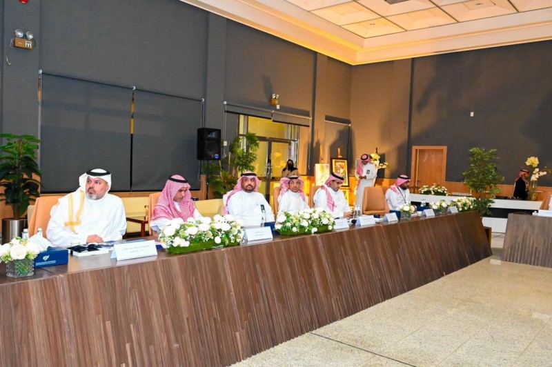 كلية التصاميم بجامعة الإمام عبدالرحمن بن فيصل تستضيف لقاءً تشاوريا