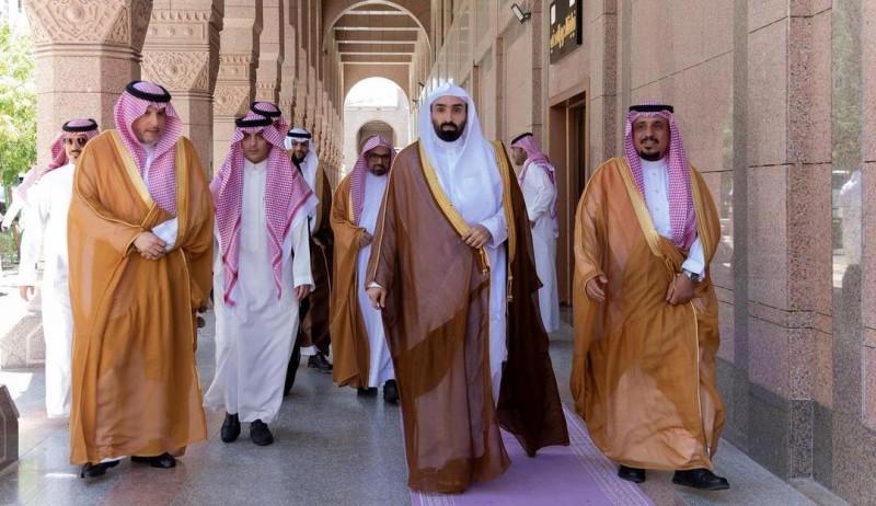 النائب العام يتابع جاهزية النيابات في مكة والمدينة