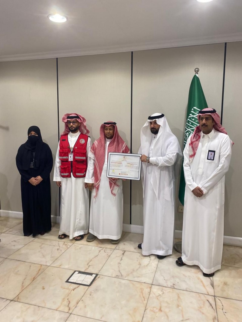 تعليم جدة ينال الامتثال الإسعافي