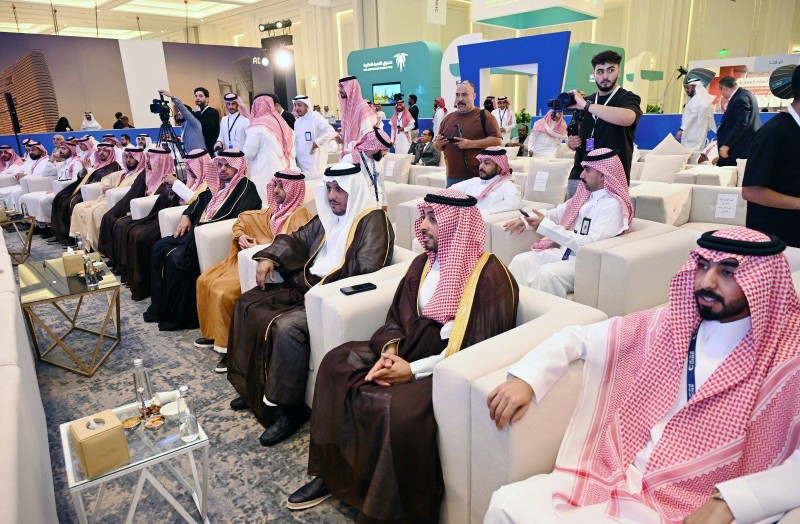 غرفة الشرقية تشارك في افتتاح معرض سيريدو للتطوير العقاري