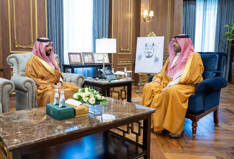 أمير الحدود الشمالية يستقبل مدير “وقاء”