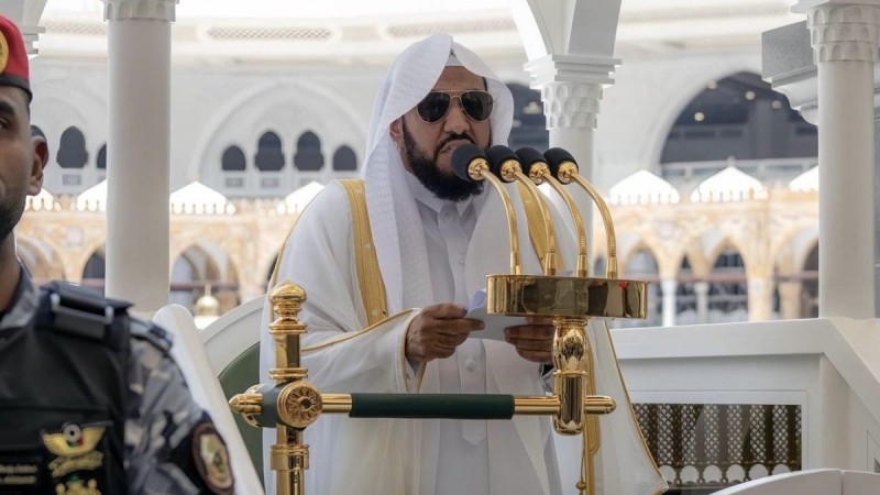 الجهني يوصي الحجاج بإخلاص النية والالتزام بآداب المناسك