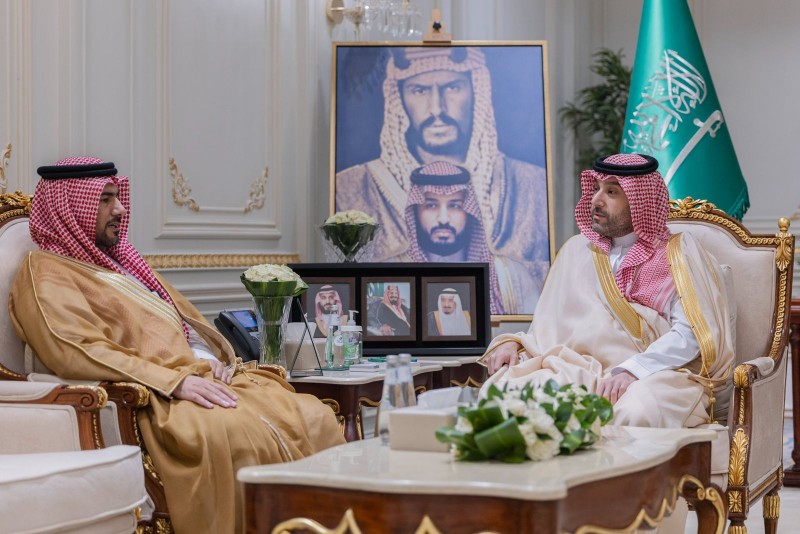 نائب أمير الحدود الشمالية يطلع على أعمال مركز المعلومات الوطني بالمنطقة