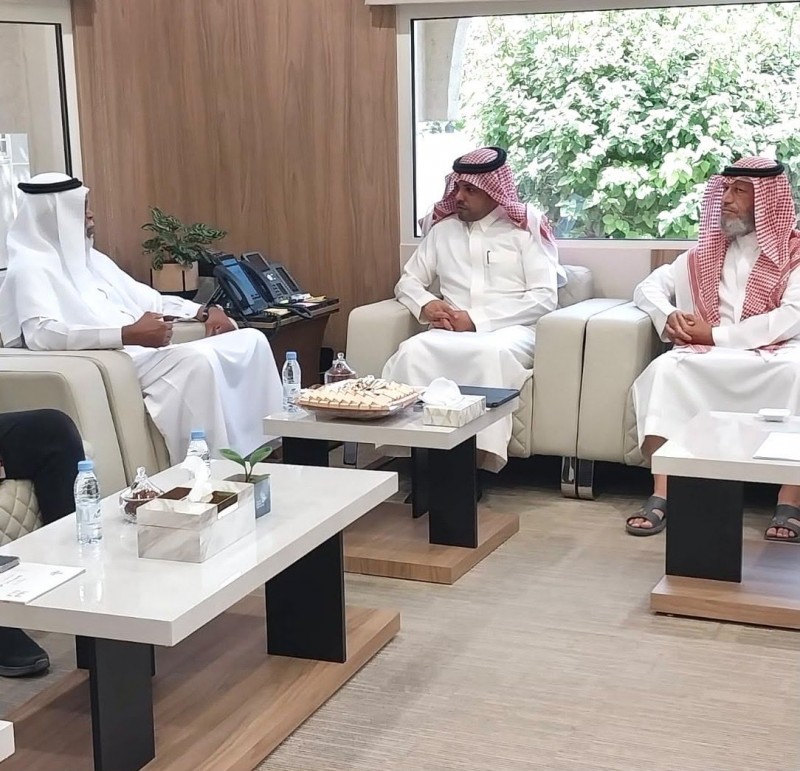 بلدية الجبيل تبحث تعزيز التعاون المجتمعي مع جمعية محبة للتنمية الأسرية