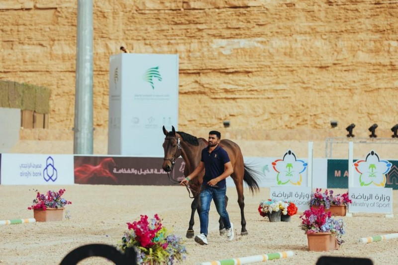 اتحاد الفروسية ينظم نهائي قفز الحواجز بالرياض بمشاركة 168 فارسًا وفارسة
