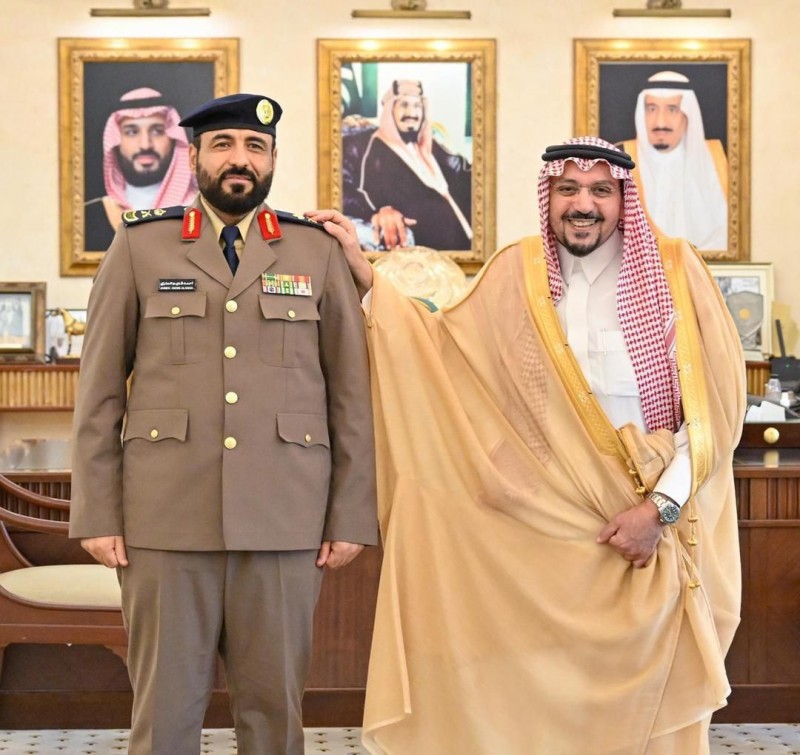 بأمر ملكي.. ترقية أحمد العنزي إلى رتبة لواء وأمير القصيم يقلّده الرتبة