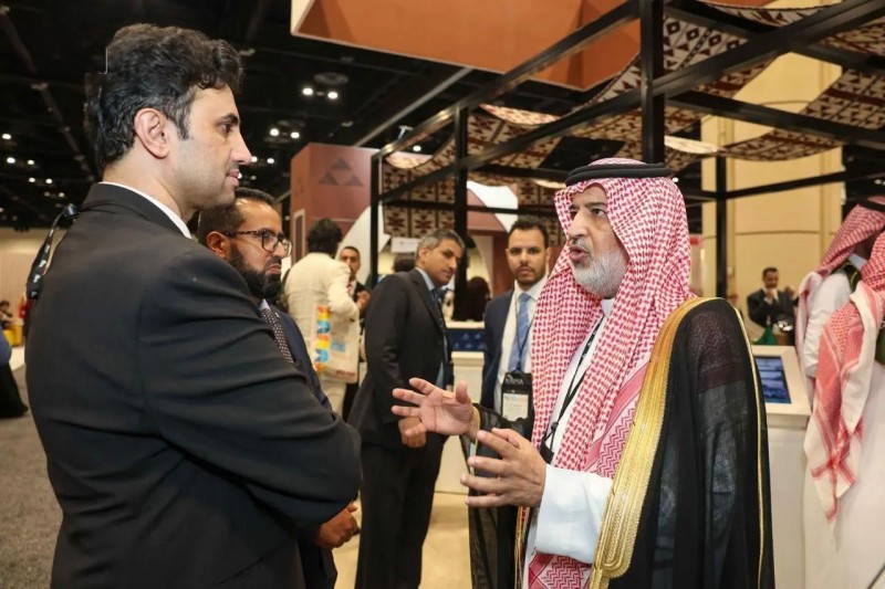 جامعة الباحة تشارك في مؤتمر ومعرض نافسا الدولي بأمريكا