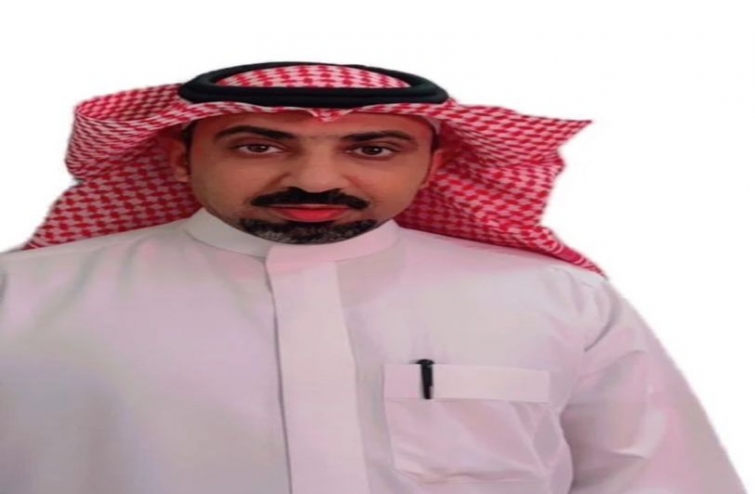 أحمد العاصمي يحصد شهادة الإداري المتميز على مستوى الشؤون الصحية بمنطقة عسير