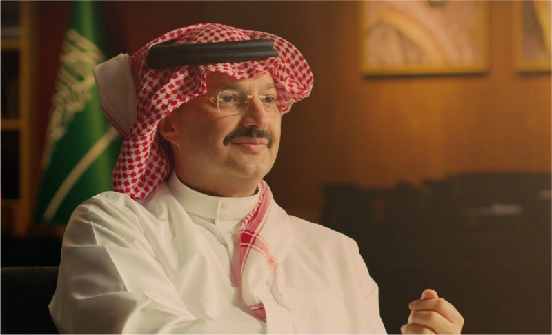 أمير عسير يدشّن 9 مشروعات طرق بـ473 مليون ريال لتعزيز التنمية وربط المحافظات