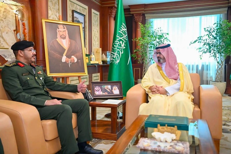 نائب أمير جازان يستقبل مدير سجون المنطقة