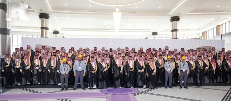 208 خريجين ينهون رحلتهم التدريبية في المعهد السعودي التقني للتعدين