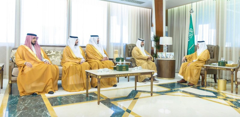 أمير الشرقية يستقبل مدير عام معهد الإدارة
