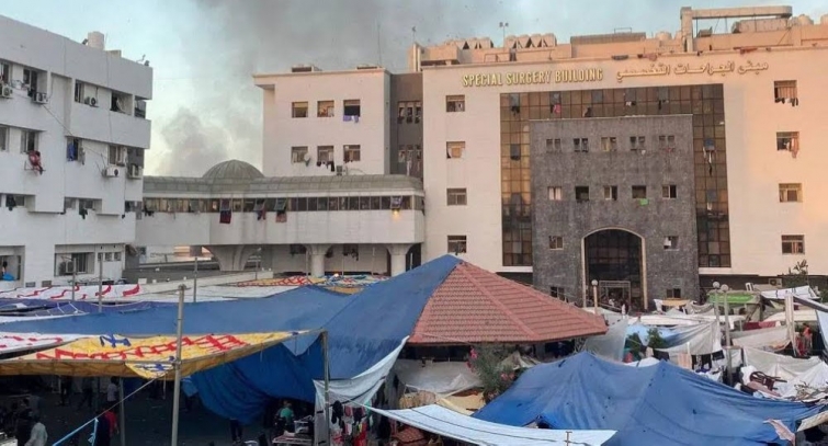 قوات الاحتلال الإسرائيلي تقتحم مجمع الشفاء الطبي في غزة