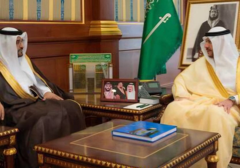 نائب أمير المدينة المنورة يطّلع على جهود وإنجازات فرع الهيئة العامة للإحصاء