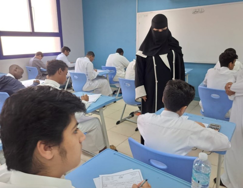 نائب أمير المدينة المنورة يطّلع على جهود وإنجازات فرع الهيئة العامة للإحصاء