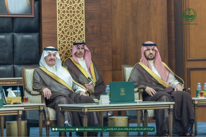 أمير الشرقية يستقبل منسوبي هيئة تطوير المنطقة ويطّلع على إنجازاتها
