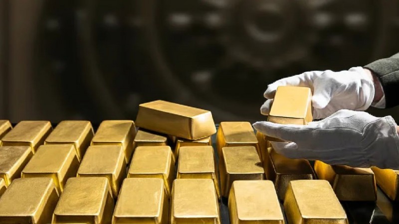 أسعار الذهب تنخفض بأكثر من 1% وسط مخاوف التضخم وترقب قرارات الفائدة