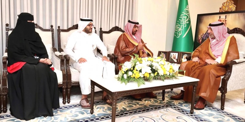 أمير نجران يدعم مبادرة لتمكين 10 آلاف امرأة في الإسعافات الأولية