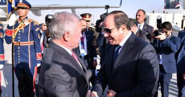 الرئيس المصري وعاهل الأردن يرحبان بالهدنة الإنسانية ويجددان الرفض التام لتهجير الفلسطينيين