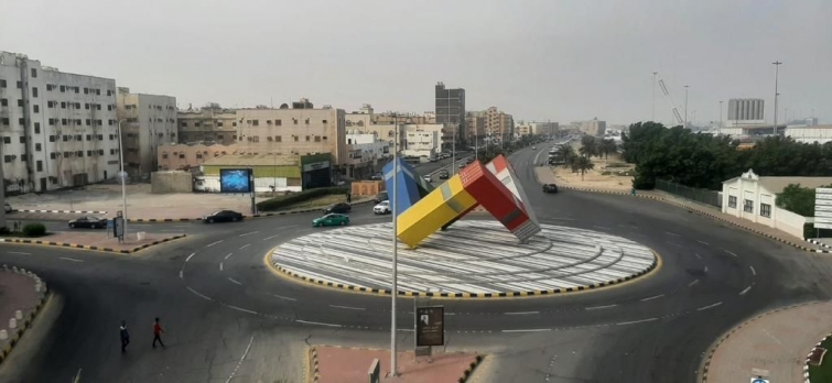 "أمين الشرقية يدشن مجسمًا جماليًا في محافظة الجبيل"