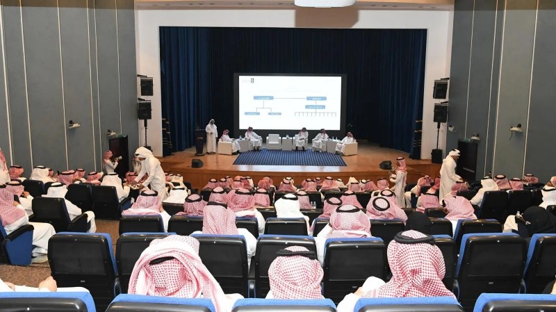غرفة أبها تستضيف لقاء لتعزيز الاستثمار في عسير غرفة أبها تستضيف لقاء لتعزيز الاستثمار في عسير