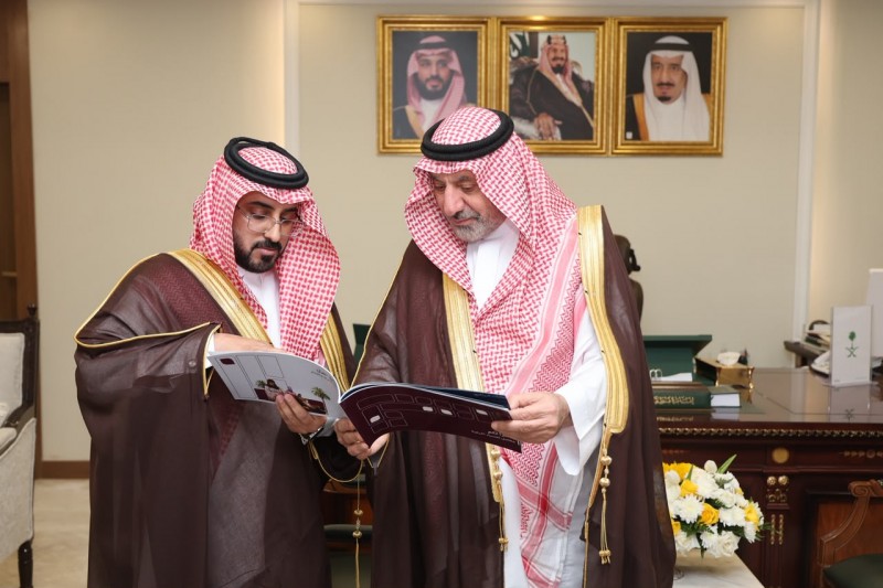 أمير نجران يطّلع على مبادرة نوعية لتطوير الخزف والفخار