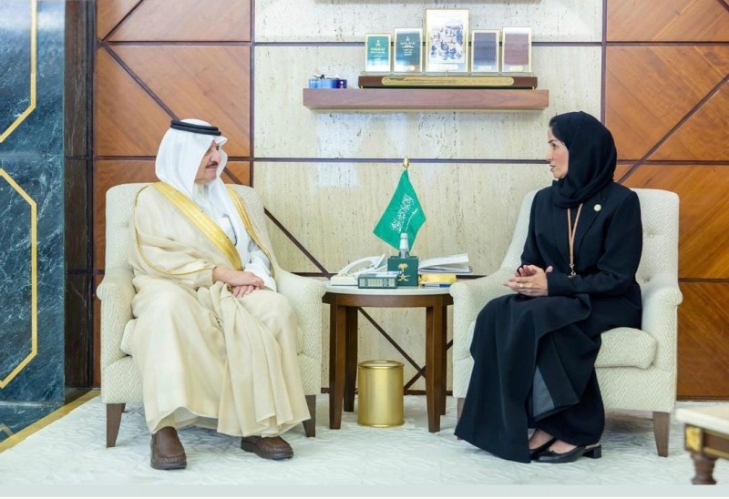 أمير المنطقة الشرقية يطّلع على أبرز ملامح نظام التعليم العام