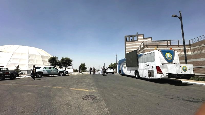 الحافلة التوعوية لهيئة الأمر بالمعروف تحضر في مهرجان العسل بالباحة