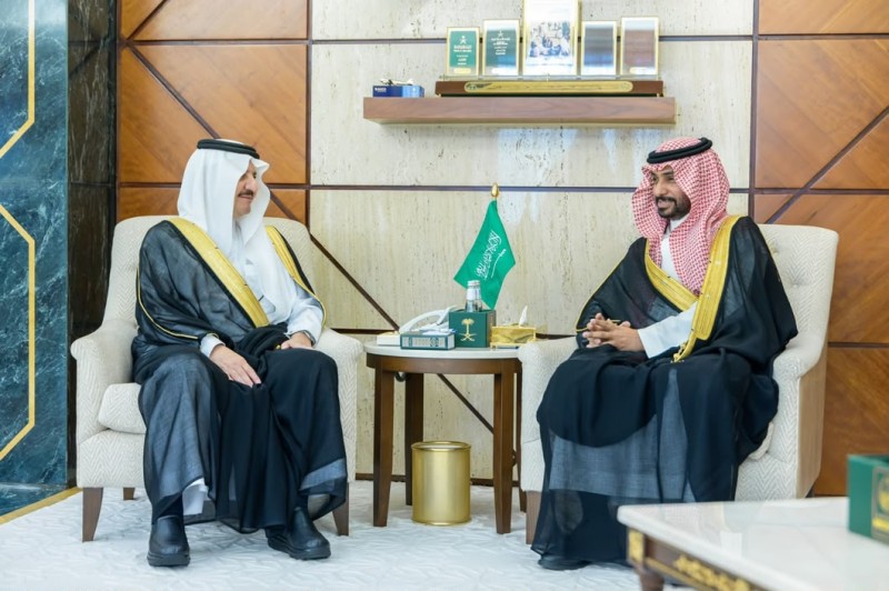 أمير الشرقية يستقبل مدير عام هيئة الأمر بالمعروف بالمنطقة