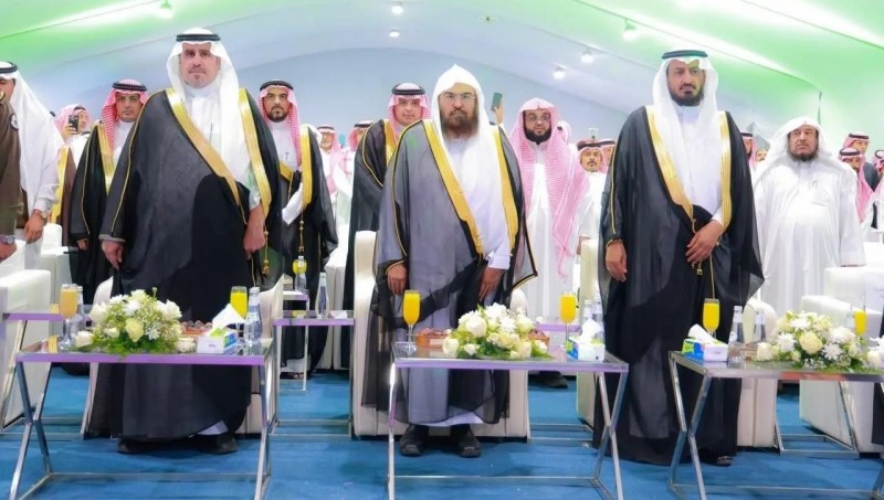 أمير الباحة يرعى تكريم الفائزين بجائزة رواد العمل التطوعي