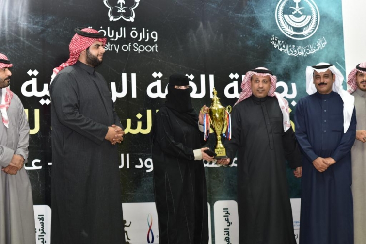 نجاح بطولة القمة الرياضية لكرة القدم النسائية في الصالات بتنظيم من فريق بصمة رياضي واتحاد السعودية لكرة القدم.