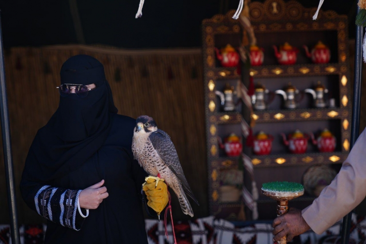مهرجان الإبل يستقبل مستفيدين "تراحم" الرياض
