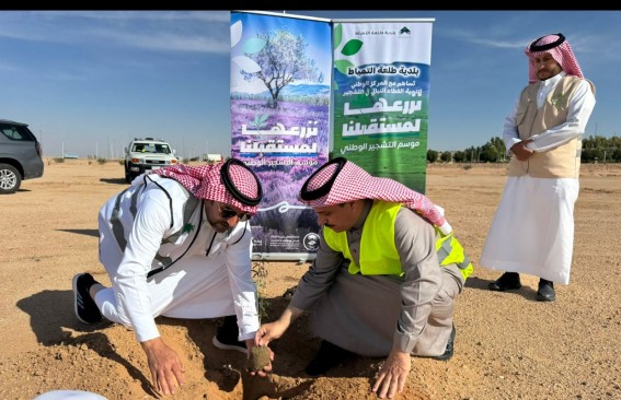 ضمن مبادرة السعوديةالخضراء‬⁩ دشّنت ⁧‫بلدية طلعة التمياط ‬⁩ حملة التشجير