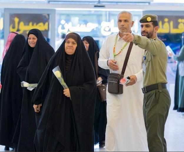 الهلال الأحمر بمنذ عرعر يقدم الخدمة لحجاج بيت الله الحرام