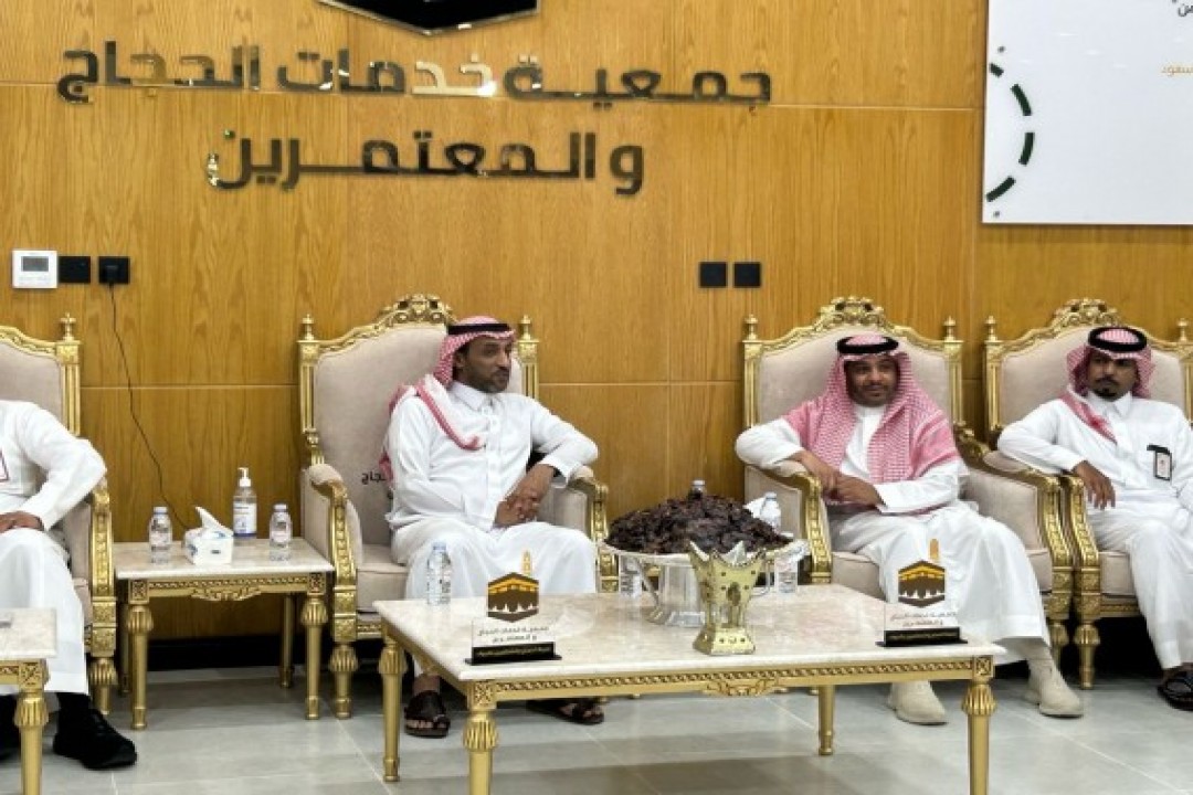 المسعد يتفقد خدمات وزارة الرياضة بالجوف ويشكر المتطوعين لخدمة الحجاج