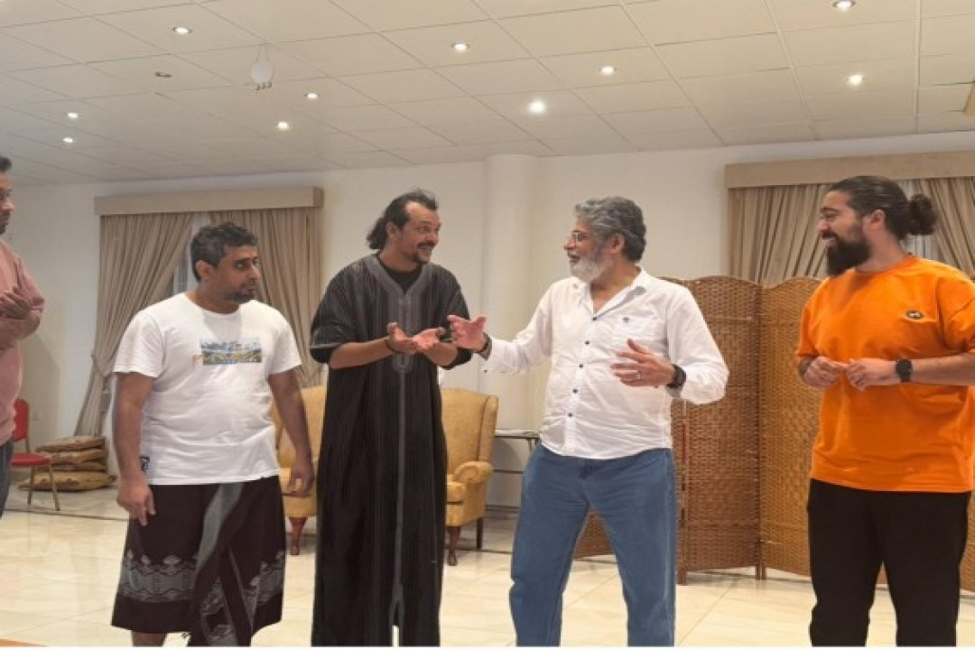 استعدادات مكثفة لمسرحية “كبسة” الكوميدية في جدة