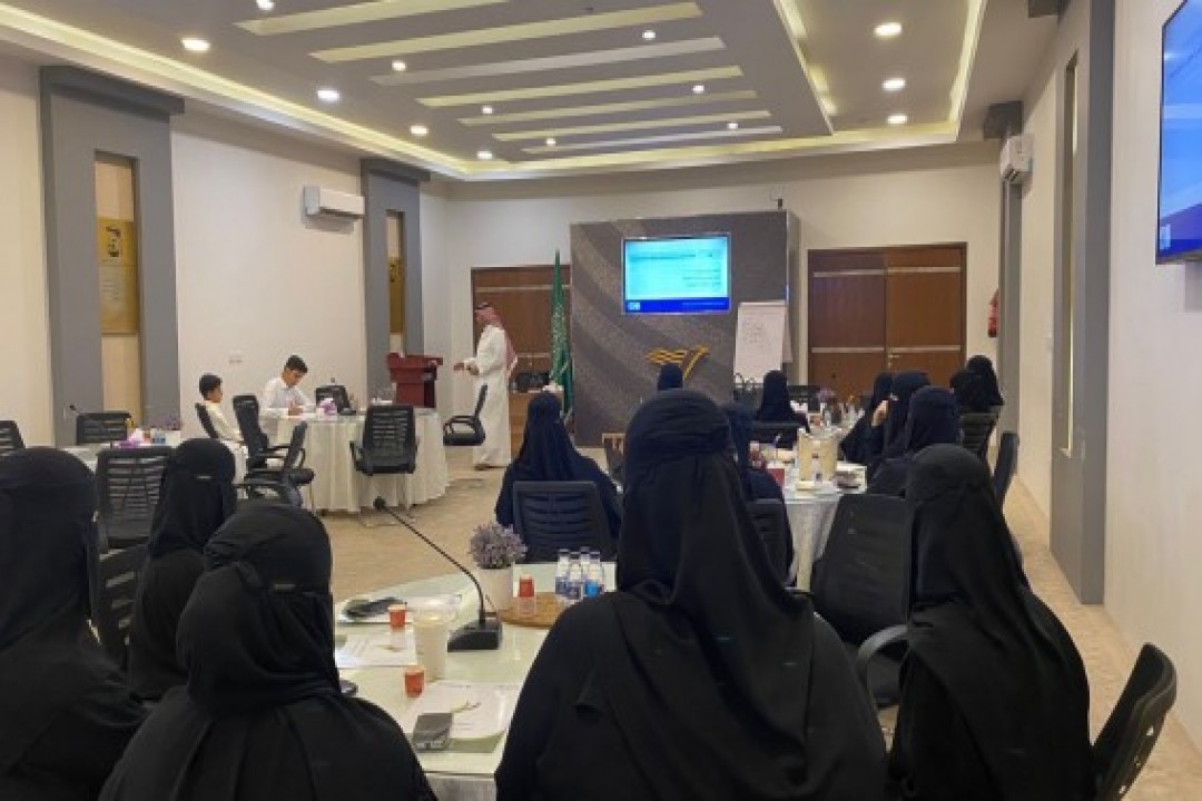 برنامج تدريبي يُنمّي مهارات الاستعداد للمقابلة الشخصية