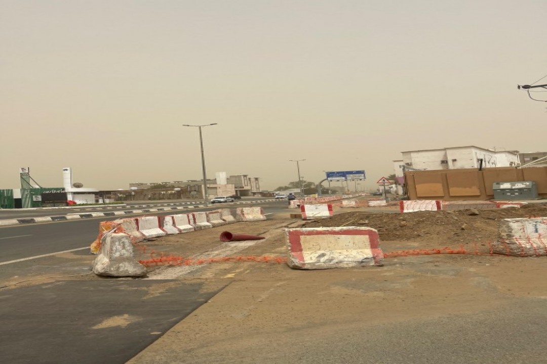 حفريات متكررة تربك الحركة المرورية في ضمد