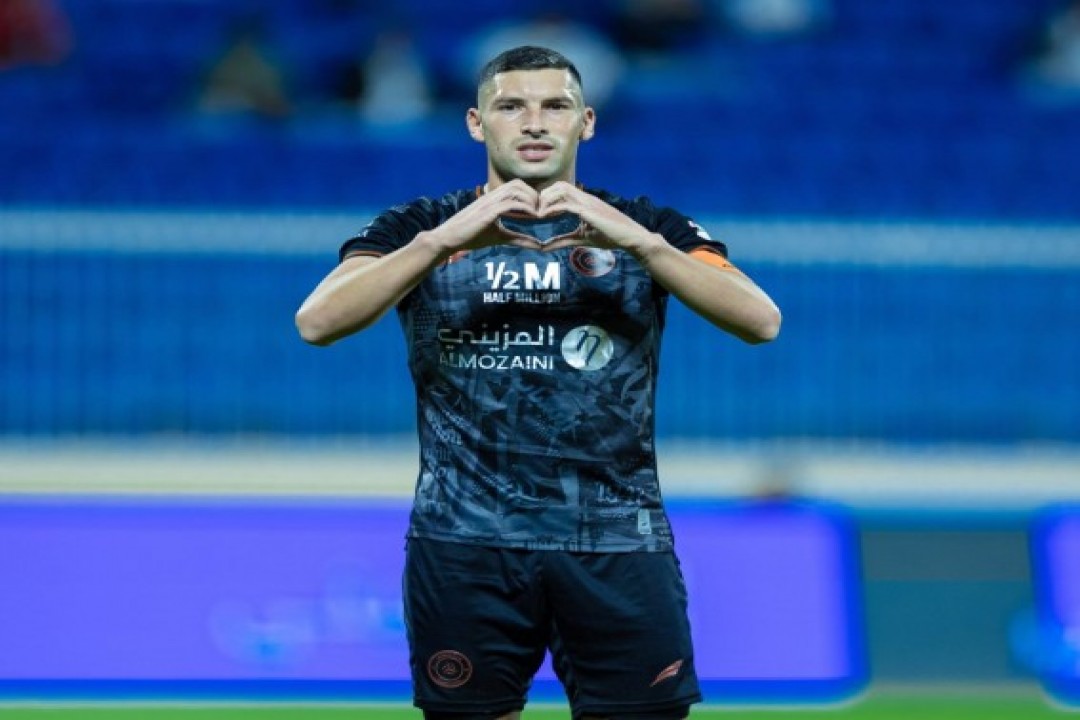 لاعب الشباب جوانكا يقترب من التوقيع لنادي العلا