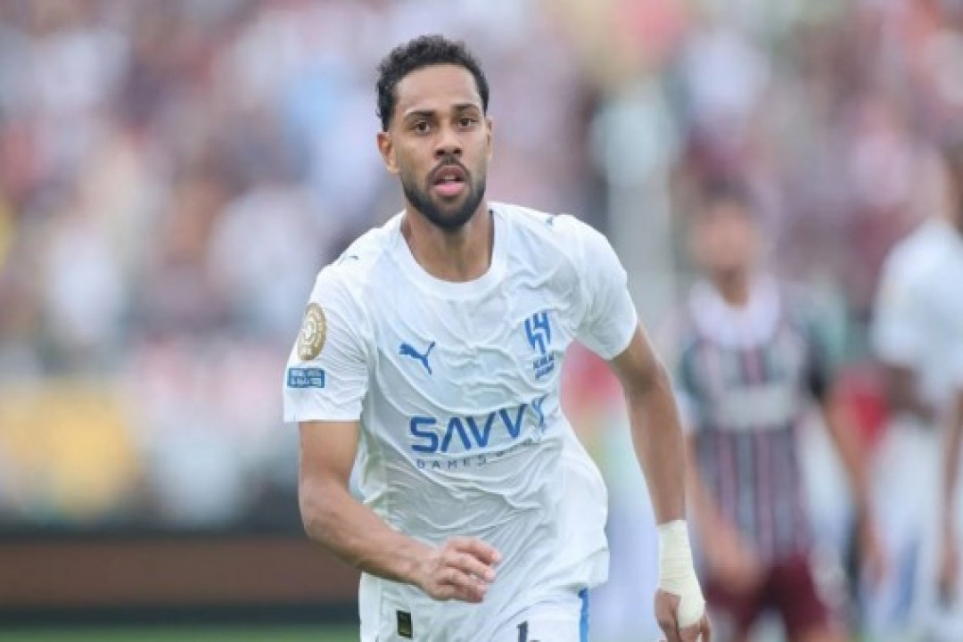 لودي مستمر مع الهلال.. ووكيله يحسم الجدل